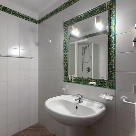 Hotiday Collection - 4* Taormina