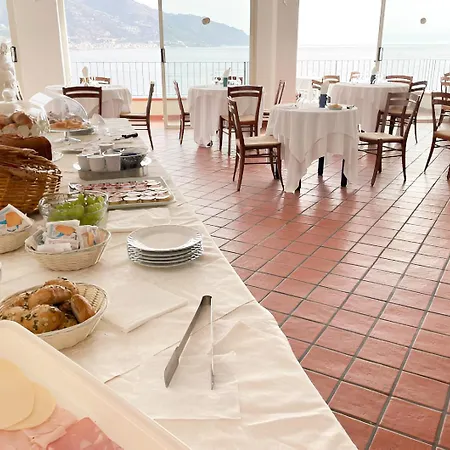 ホテル Hotiday Mare