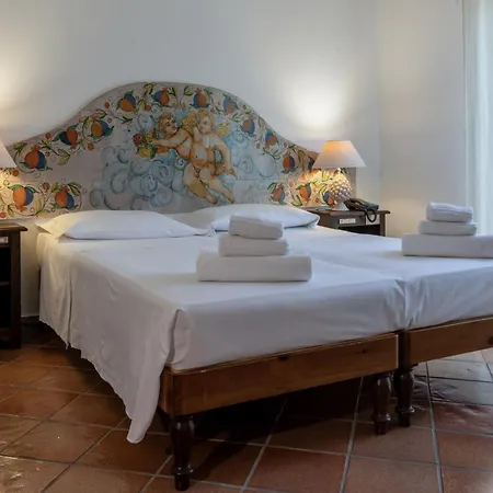 Hotiday Mare ホテル 4*